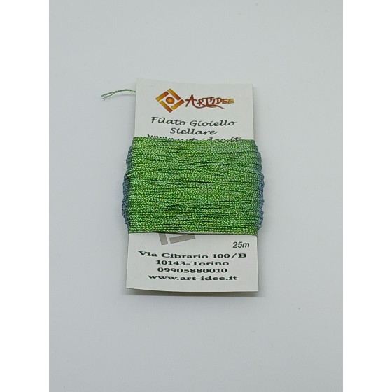 Filato gioiello stellare 0174 per uncinetto verde